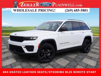 Used 2023 Jeep Grand Cherokee Altitude