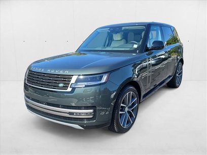New 2025 Land Rover Range Rover SE