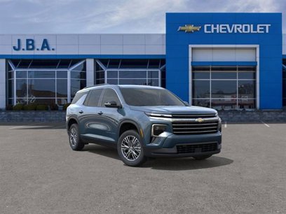 New 2025 Chevrolet Traverse LT