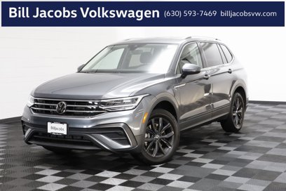 Used 2024 Volkswagen Tiguan SE w/ MDO Package, Two-Row