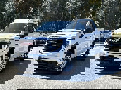 Used 2023 GMC Sierra 1500 Pro w/ Convenience Package
