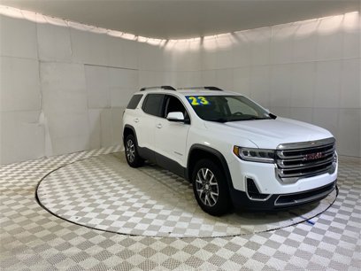 Certified 2023 GMC Acadia SLE w/ Driver Convenience Package