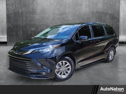 Used 2021 Toyota Sienna LE