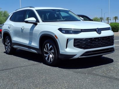 New 2025 Volkswagen Tiguan S