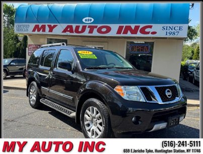 Used 2011 Nissan Pathfinder LE w/ Navigation Pkg