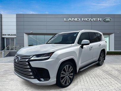 Used 2024 Lexus LX 600 4WD w/ Luxury Package