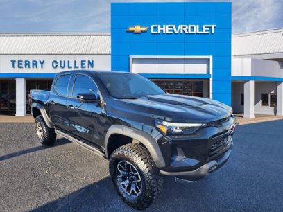 Used 2024 Chevrolet Colorado ZR2 w/ ZR2 Convenience Package III