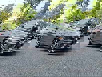 Certified 2025 Hyundai Elantra Sport