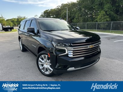 Used 2023 Chevrolet Suburban High Country w/ Premium Package 2
