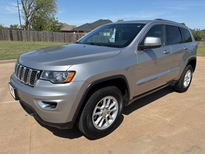 Used 2020 Jeep Grand Cherokee Laredo E