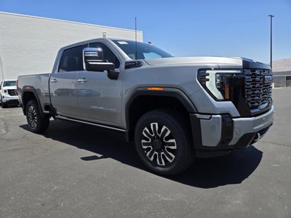 New 2025 GMC Sierra 2500 Denali Ultimate w/ Max Trailering Package