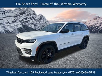 Used 2023 Jeep Grand Cherokee Altitude