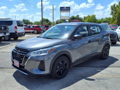 Used 2022 Nissan Kicks SV