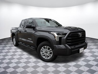 New 2025 Toyota Tundra SR5