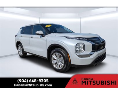 New 2025 Mitsubishi Outlander ES