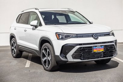 New 2025 Volkswagen Taos SEL