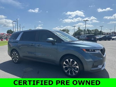 Used 2024 Kia Carnival EX