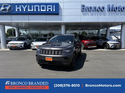 Used 2018 Jeep Grand Cherokee Altitude