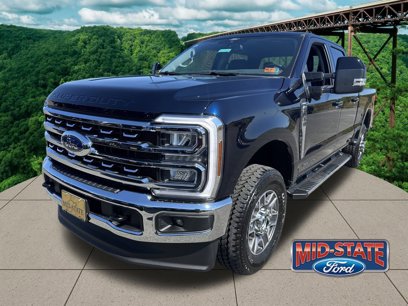 New 2025 Ford F350 Lariat w/ Camper Package
