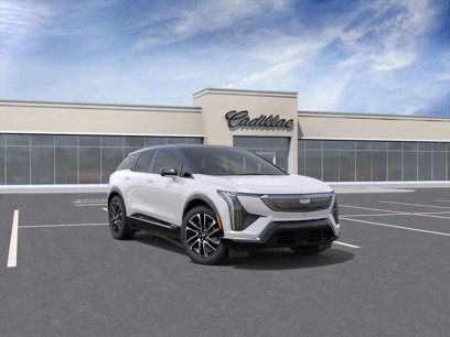 New 2025 Cadillac Optiq Sport 2