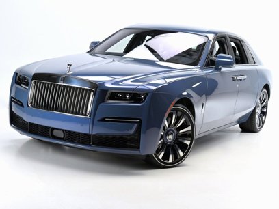 New 2024 Rolls-Royce Ghost w/ Ghost Package