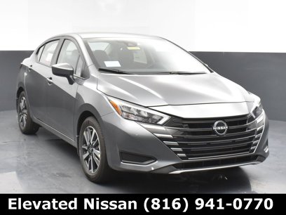 New 2025 Nissan Versa SV w/ Trunk Package