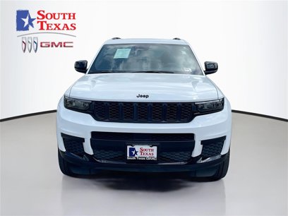 Used 2023 Jeep Grand Cherokee L Laredo