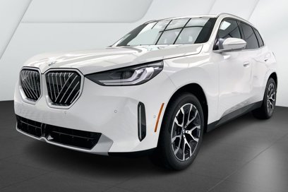 New 2025 BMW X3 xDrive30i w/ Premium Package