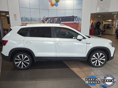 Certified 2022 Volkswagen Taos SE