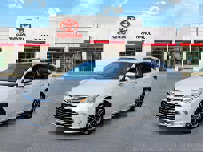 Used 2017 Toyota Avalon XLE Premium