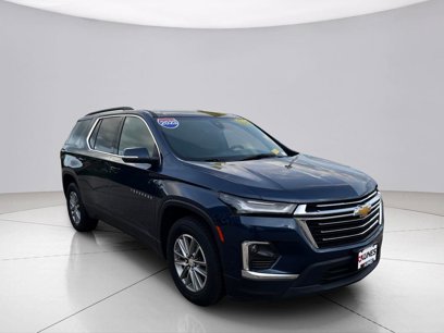 Used 2023 Chevrolet Traverse LT
