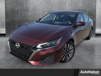 Used 2025 Nissan Altima 2.5 SV