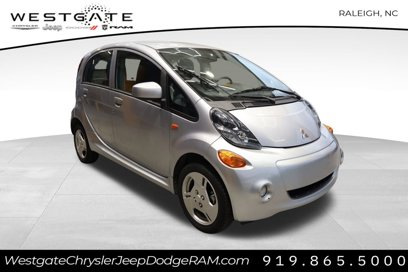Used 2012 Mitsubishi i SE
