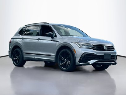 Used 2023 Volkswagen Tiguan SE R-Line