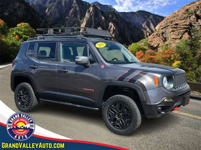 Used 2018 Jeep Renegade Trailhawk w/ UConnect 8.4 Nav Group