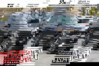 New 2025 Kia Carnival SX
