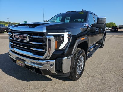Used 2024 GMC Sierra 2500 SLT w/ SLT Premium Package