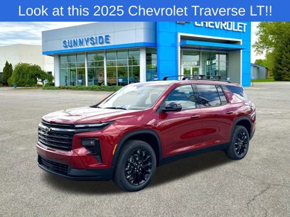 New 2025 Chevrolet Traverse LT w/ Enhanced Driving Package