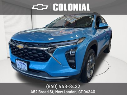 New 2025 Chevrolet Trax LT w/ Driver Confidence Package