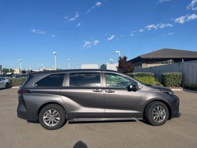 Used 2023 Toyota Sienna LE