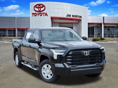 New 2025 Toyota Tundra SR
