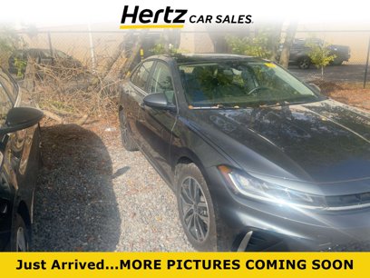 Used 2025 Volkswagen Jetta SE