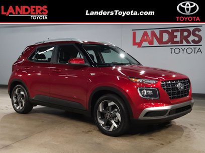 Used 2023 Hyundai Venue Limited w/ Cargo Package