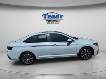 New 2025 Volkswagen Jetta SE