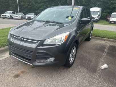 Used 2016 Ford Escape SE w/ SE Cold Weather Package