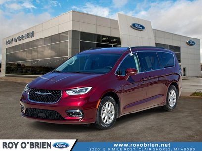 Used 2022 Chrysler Pacifica Touring-L