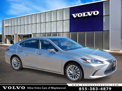 Used 2019 Lexus ES 350 w/ Luxury Package