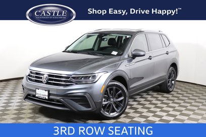 Used 2023 Volkswagen Tiguan SE