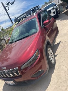 Used 2019 Jeep Cherokee Latitude w/ Popular Appearance Group
