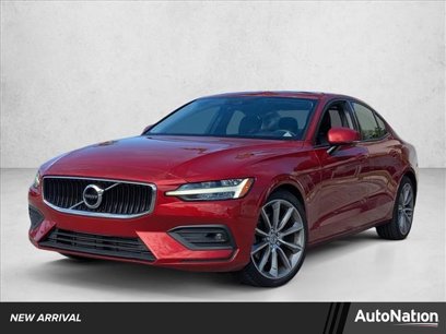 Used 2021 Volvo S60 T5 Momentum